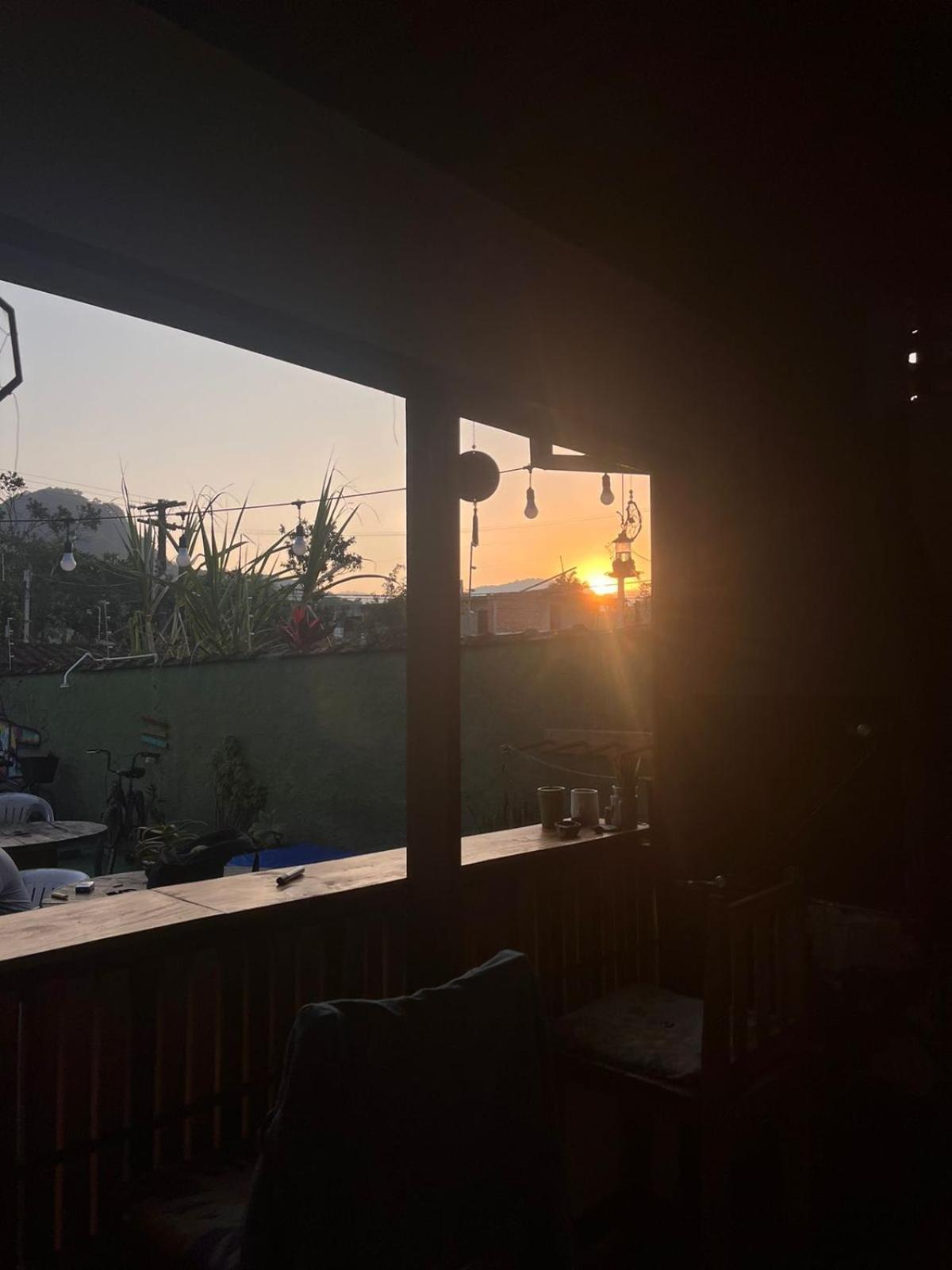 Da Lua Hostel อูบาตูบา ภายนอก รูปภาพ