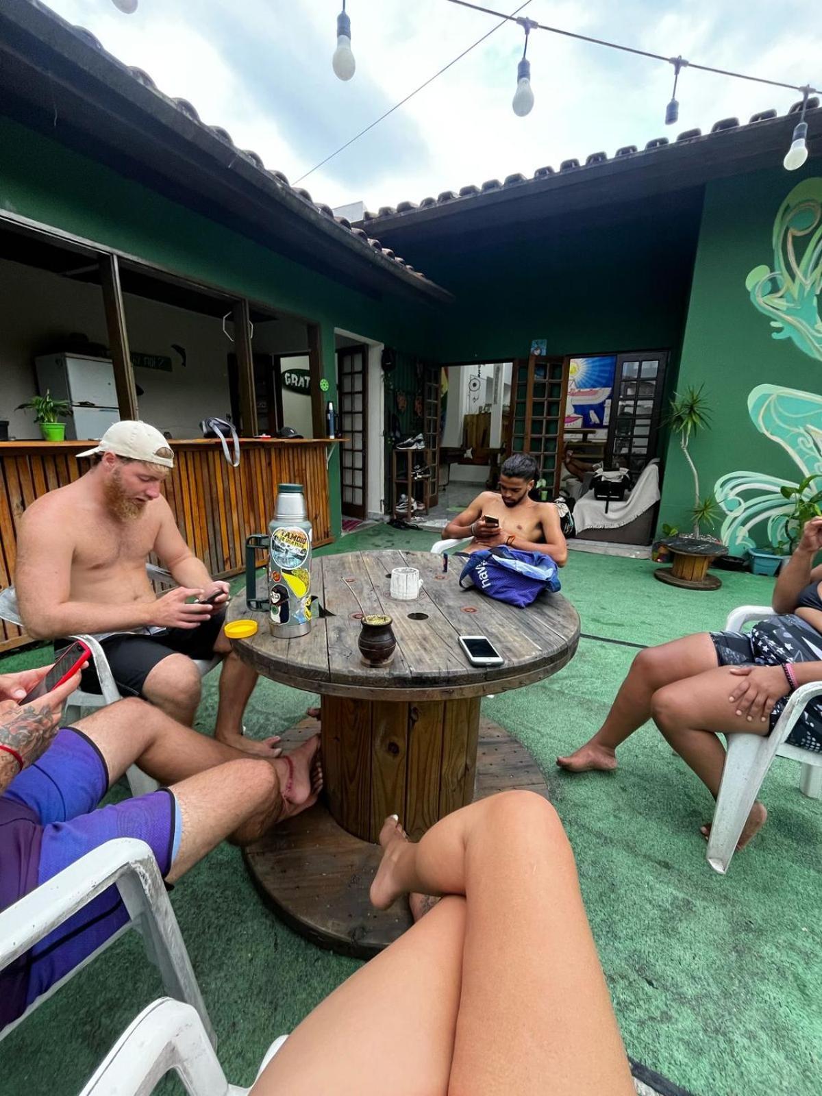 Da Lua Hostel อูบาตูบา ภายนอก รูปภาพ